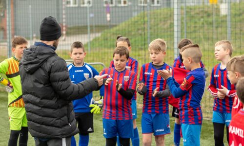 Podsumowanie sezonu okiem Dyrektora Sportowego. Stefankiewicz: Krok po kroku pniemy się w górę