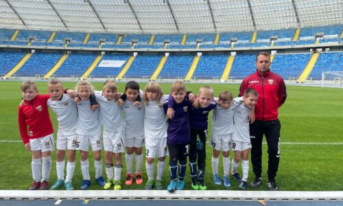 Derbowo i turniejowo – piłkarski szlak Orlików z rocznika 2012!